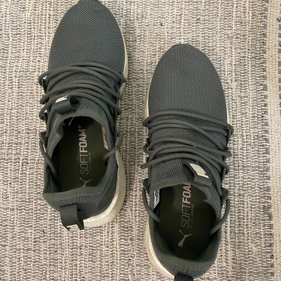 Puma Sneakers - Picture 3 of 3